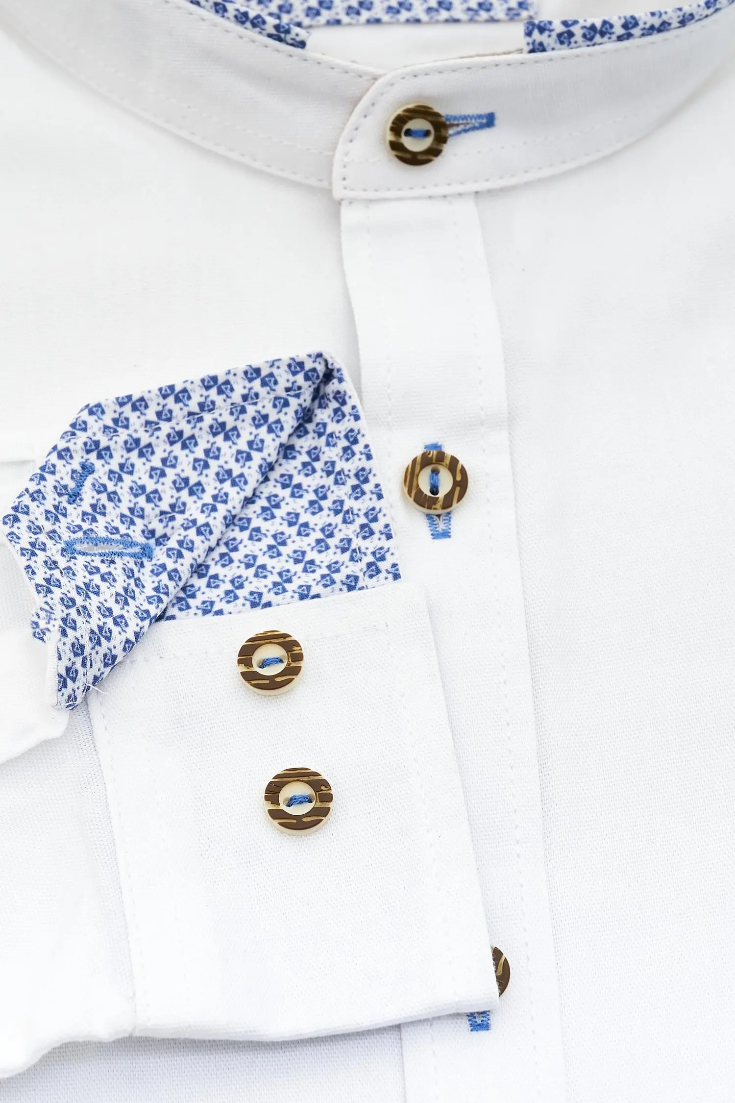 Weißes Stockerpoint Hemd Raffa mit blauen Applikationen