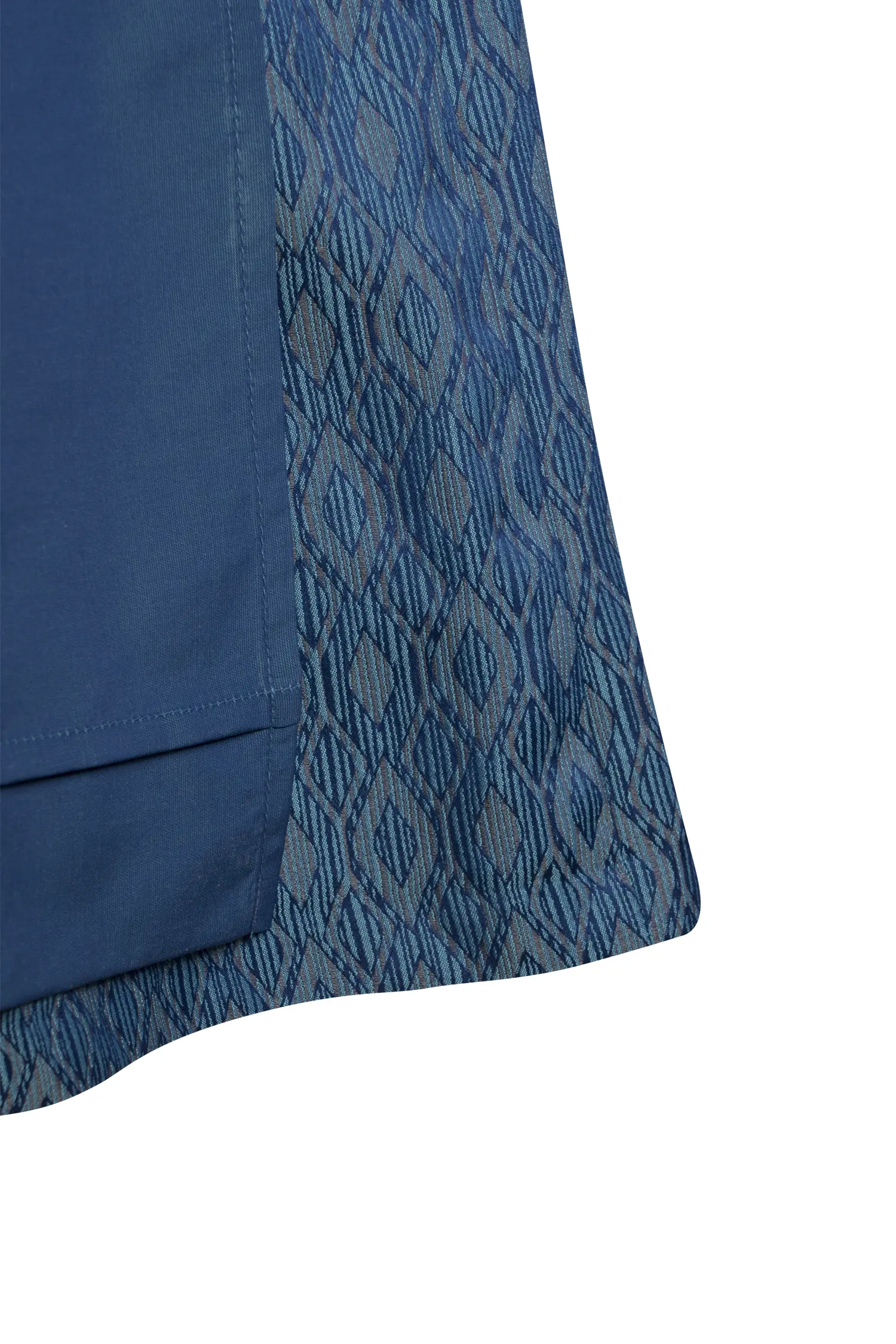 3098-0433-bl5-24-04-1804825 Dirndl Wioletta in Royal Blau Detail Rock