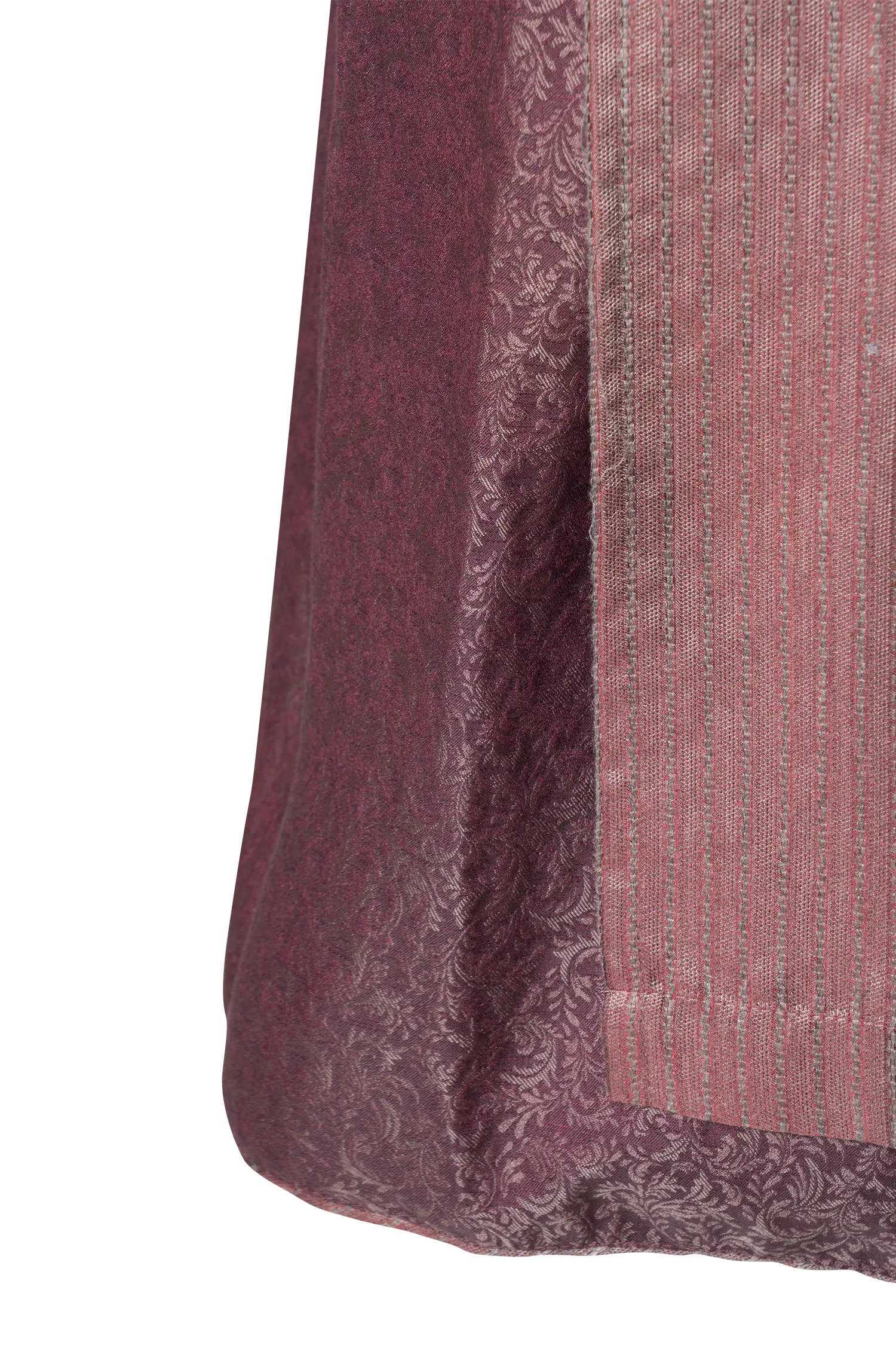 Exclusives Dirndl in bordeaux - Detail Rock