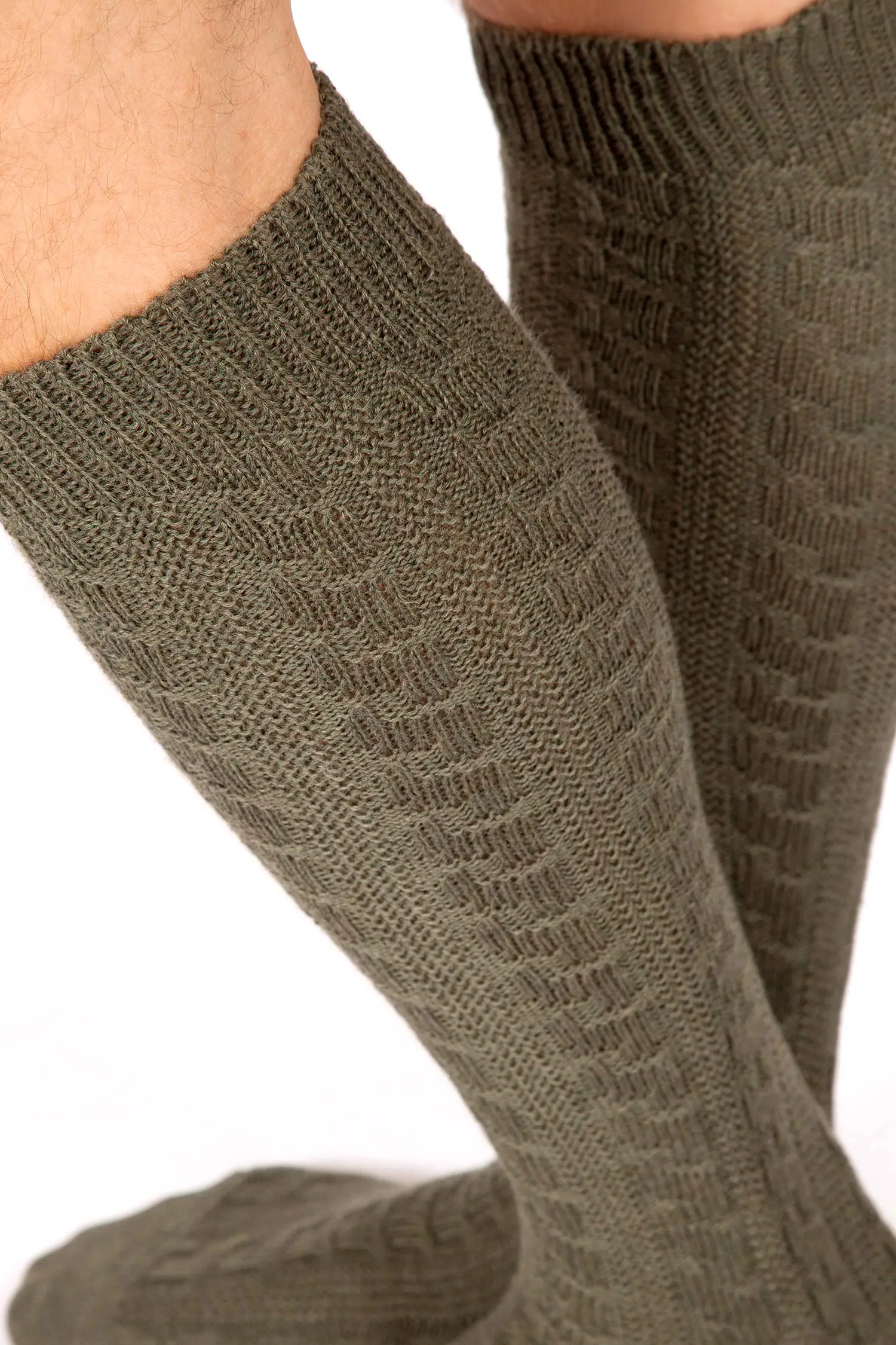 Herren Wadelstrümpf in olivgrün Detail