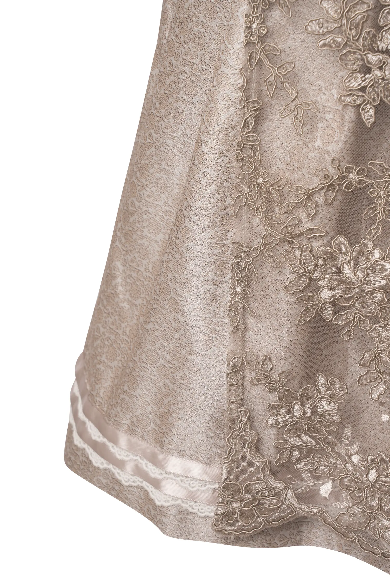 3057-1367-be4-23-09-0402866 Dirndl Bari in taupe mit glitzernder Netzschürze - Detail Rock
