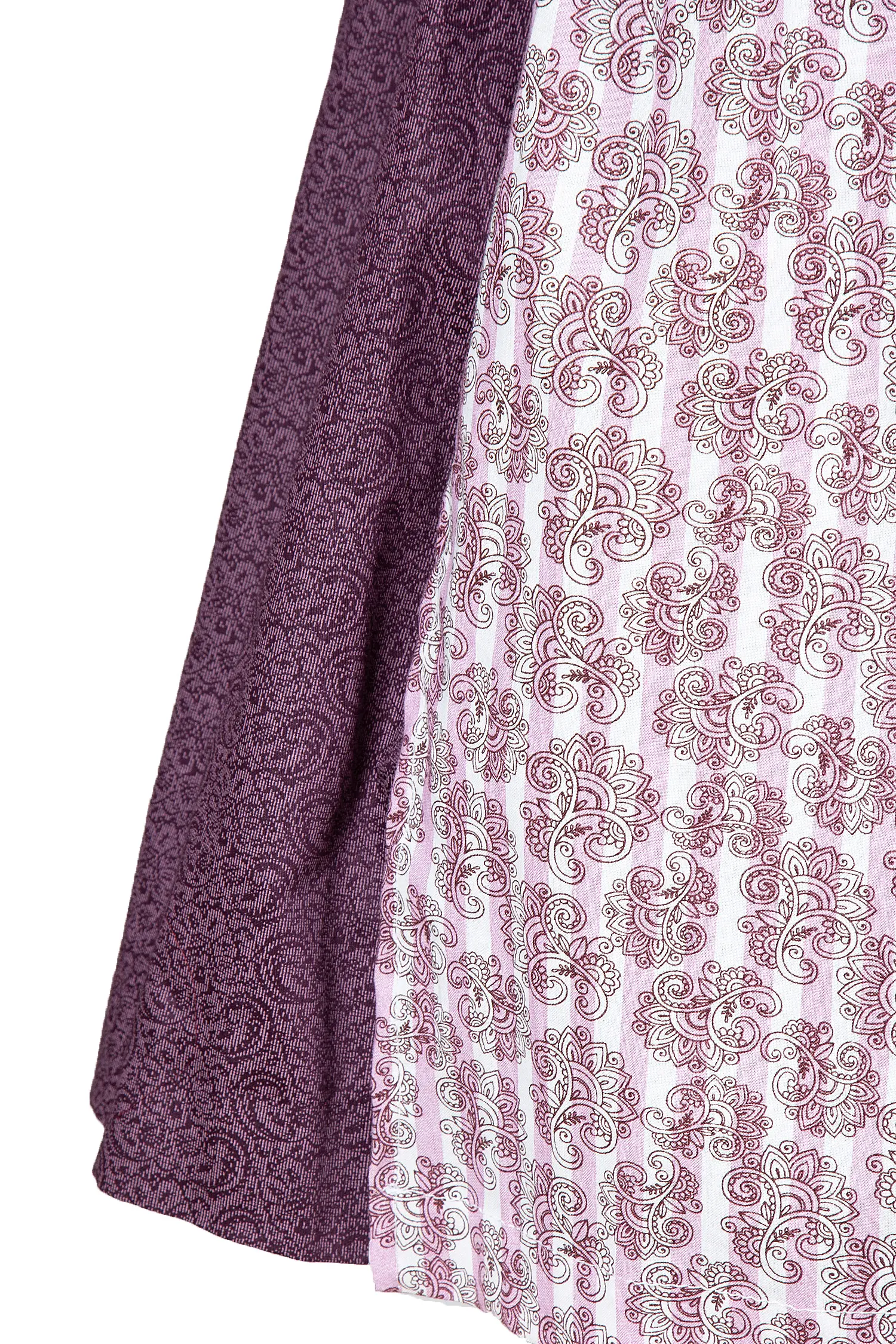 Dirndl in lila mit Ornamentenmuster .- Detail Rock