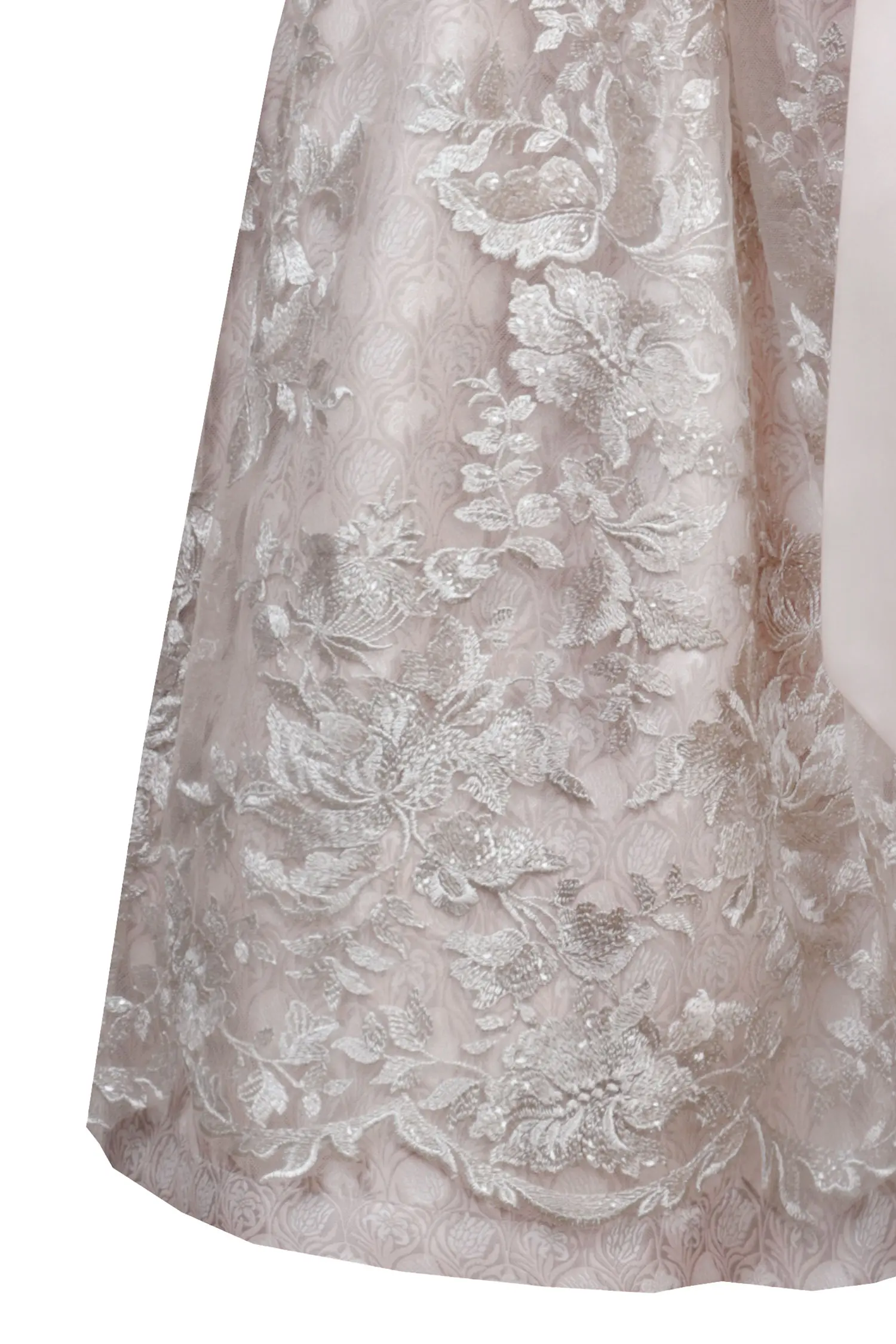 Dirndl Benedetta in puder mit bestickter Glitzerschürze - Detail Rock