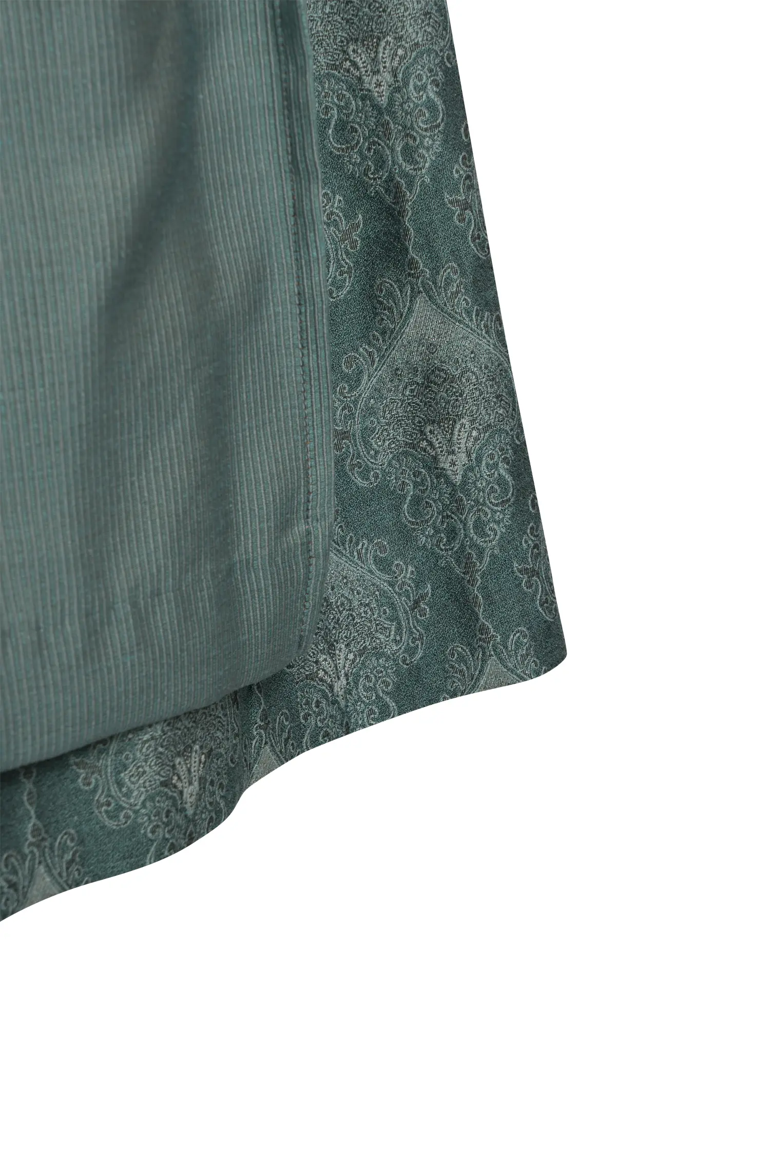 3098-0431-tk6-24-04-2904913 Dirndl Kaja in Petrolfarben Detail Rock