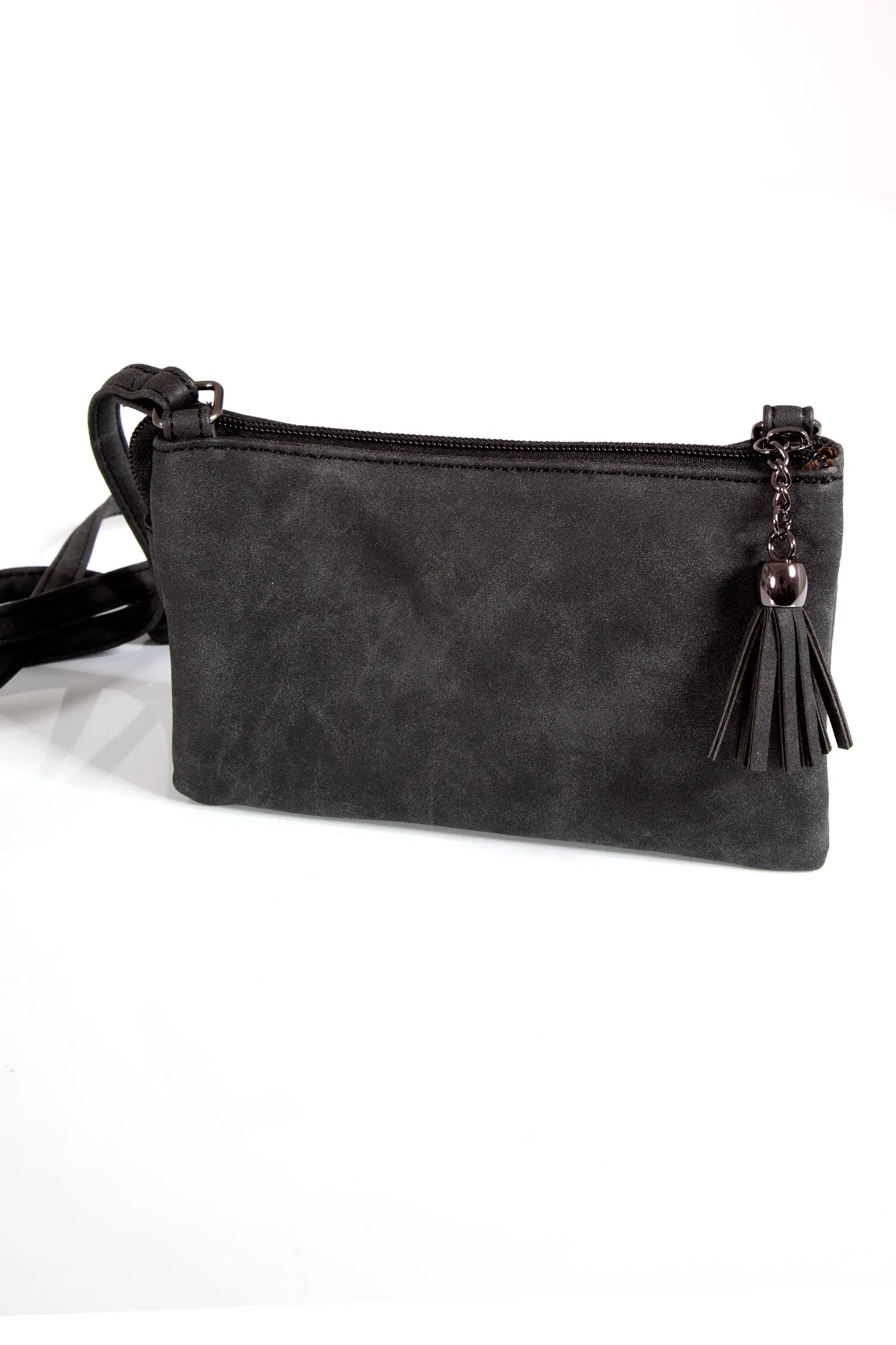 Kleine Trachtentasche in schwarz zum umhängen hinten