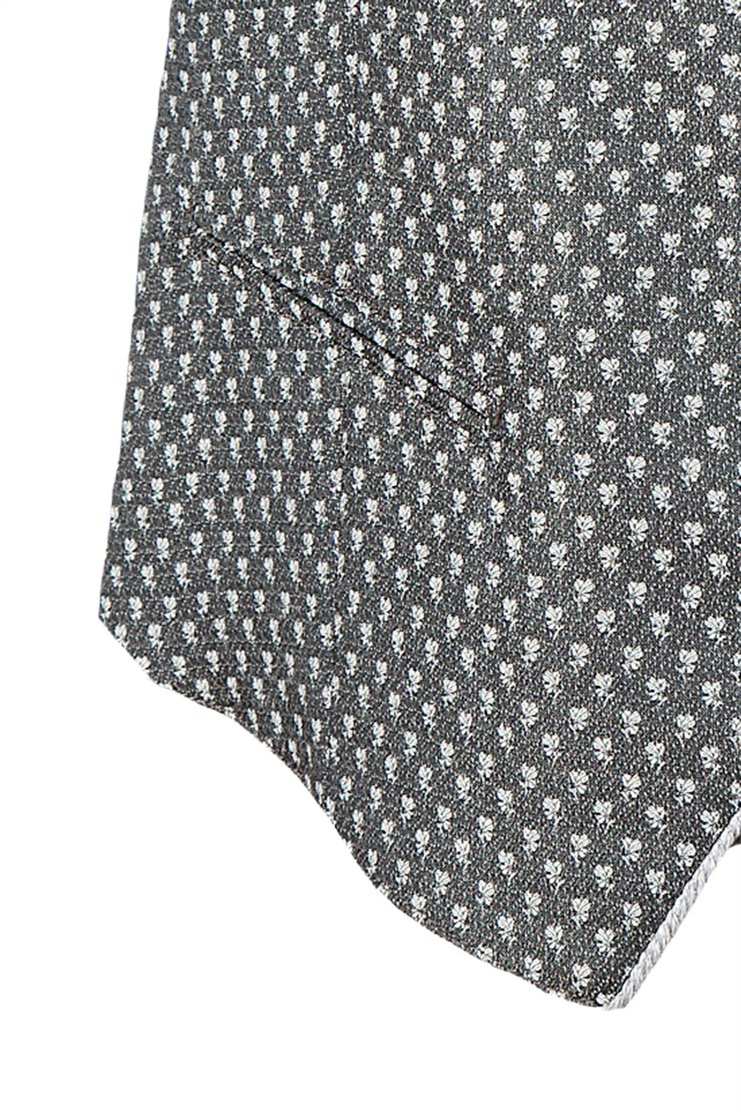 1345-0198-GR8-23-04b-5582c Trachtenweste Erik in grau / schwarz von Hammerschmid - Detail Taschen