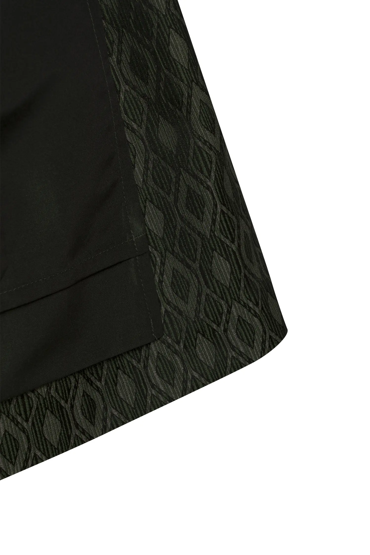 3098-0433-gn8-24-07-0405115 Dirndl Violetta in Moosgrün Detail Rock