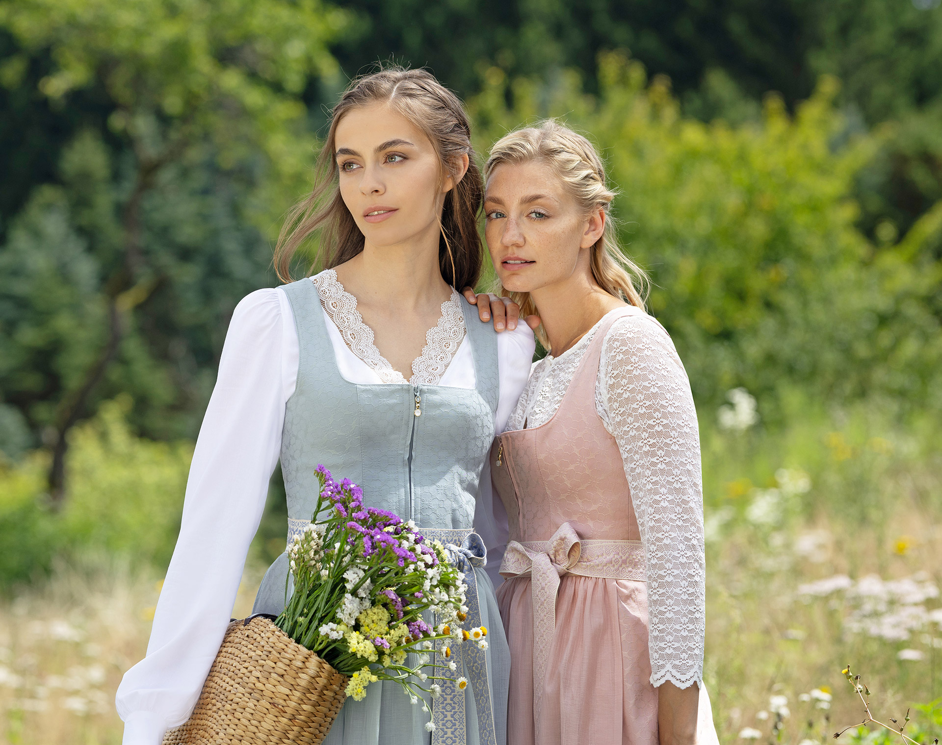 Damen Trachten kaufen