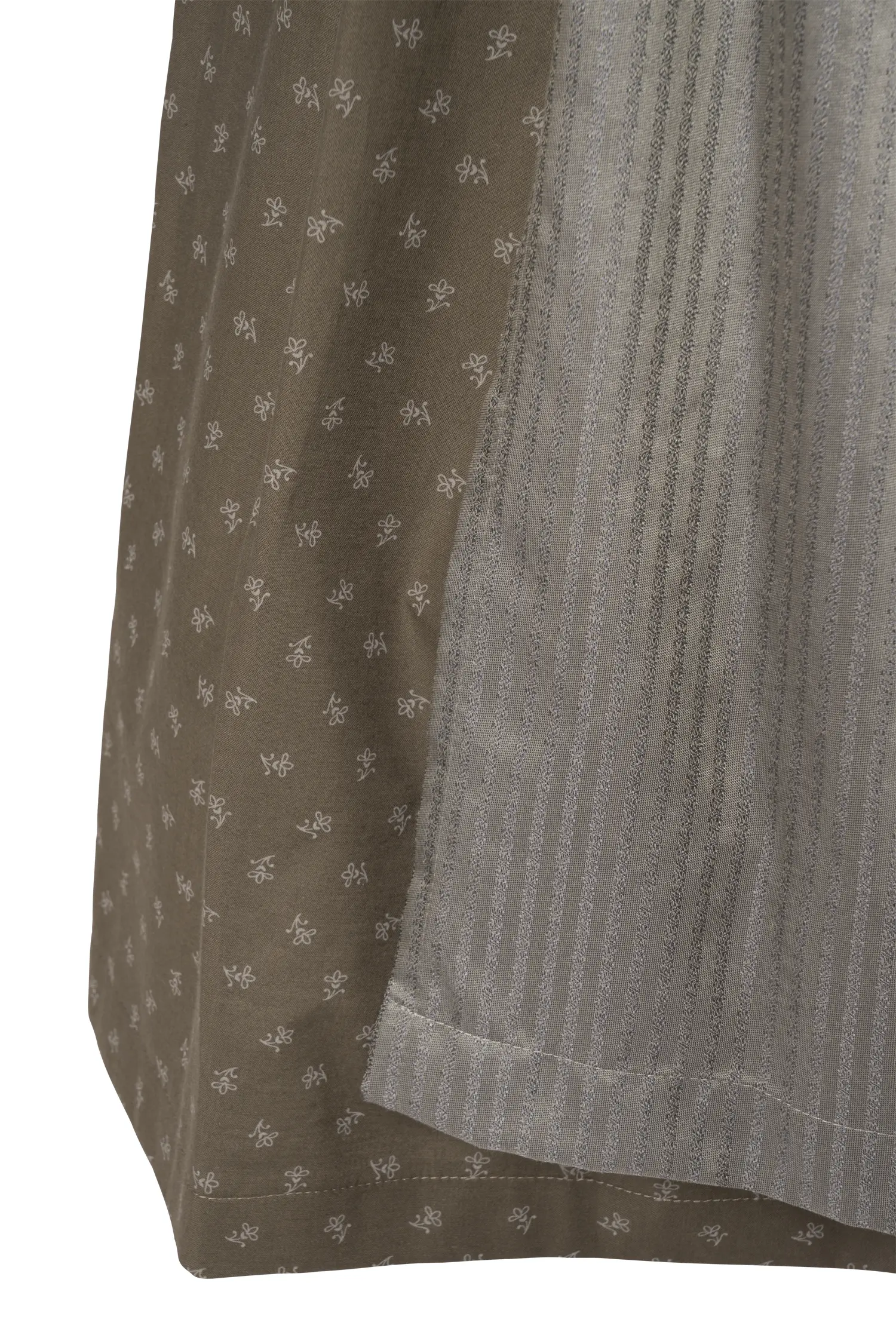 Exclusives Stretch-Dirndl in oliv - Detail Rock