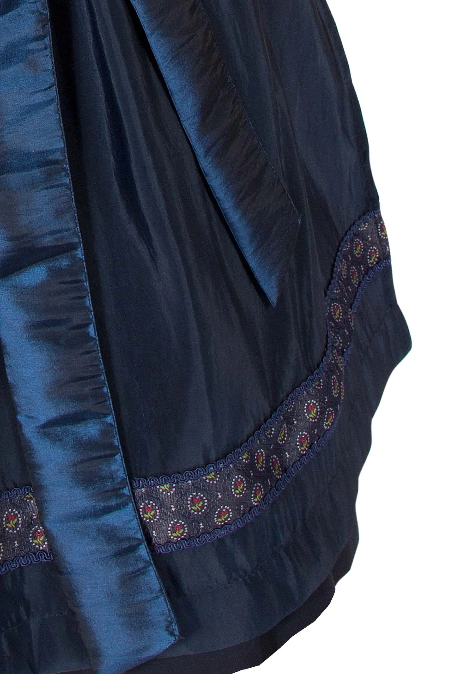 Midi Dirndl Laura in dunkelblau gemustert Detail