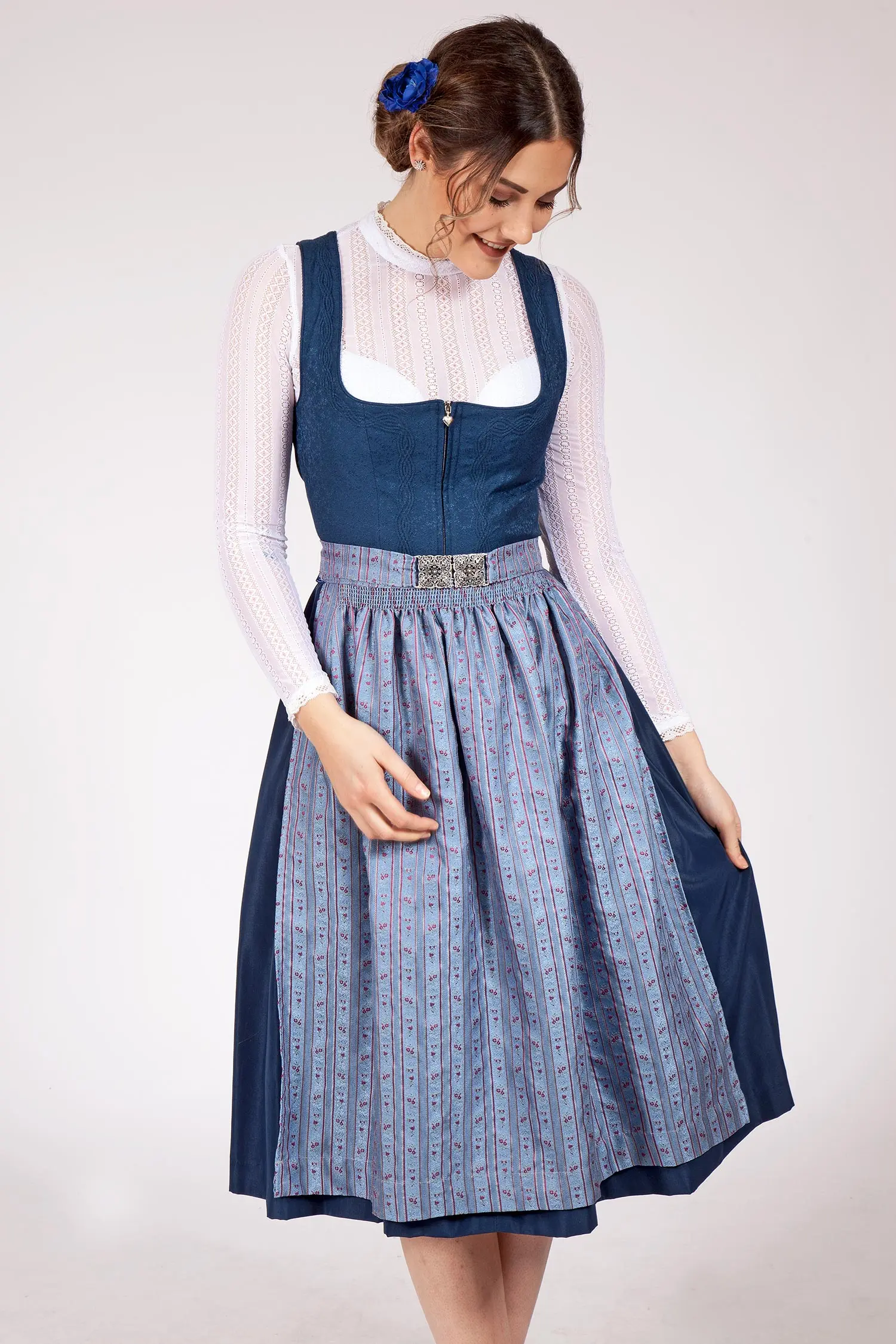 Midi Dirndl traditionell in dunkelblau bis Gr. XXL Model