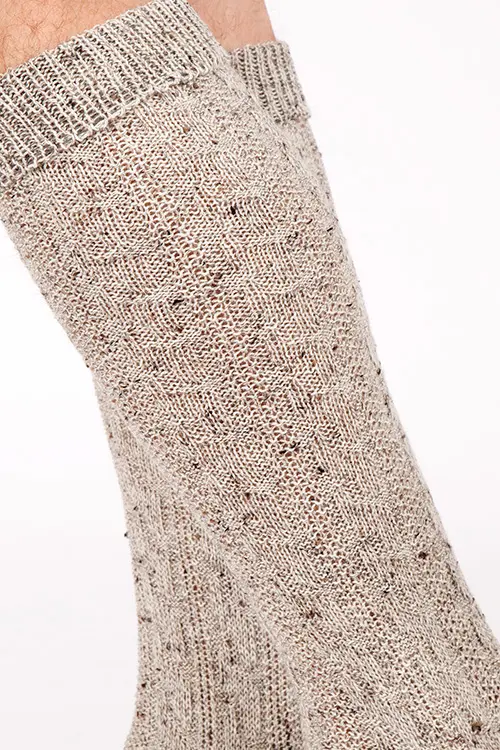 Trachten Kniestrümpfe aus Wolle in beige natur Detail