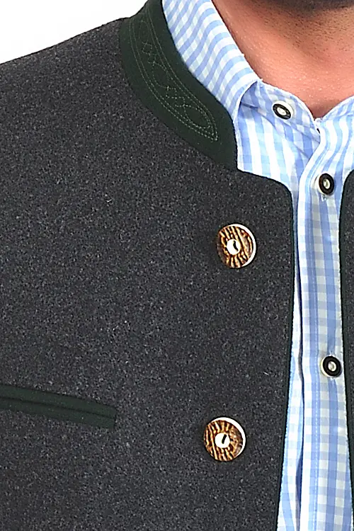 file_155a005487d32f Traditionelle Lodenjacke in anthrazit von WIRKES Detail Kragen