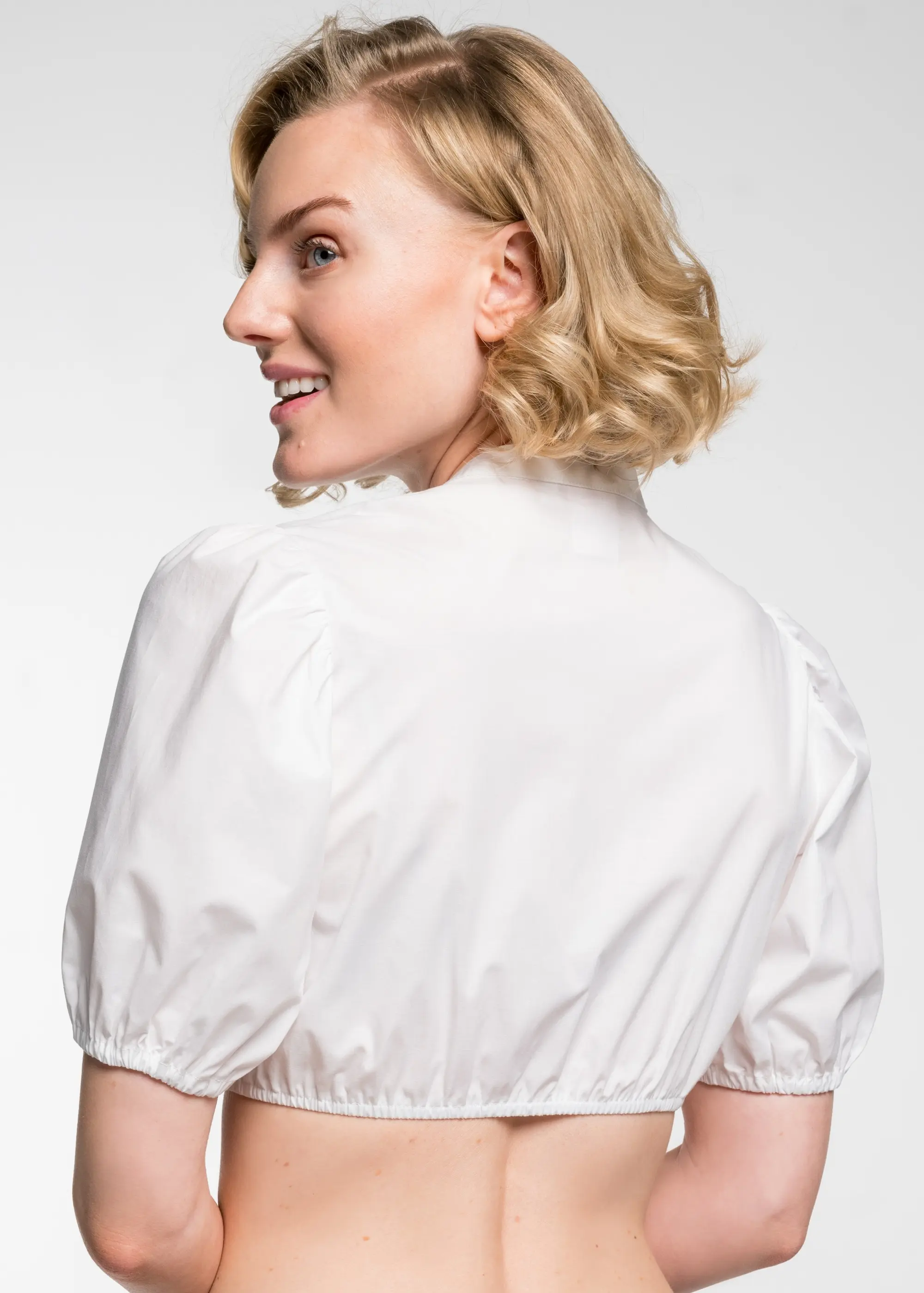 SW-431620-0759-2142_20_2000x2800 Dirndlbluse "Essen" Rückansicht