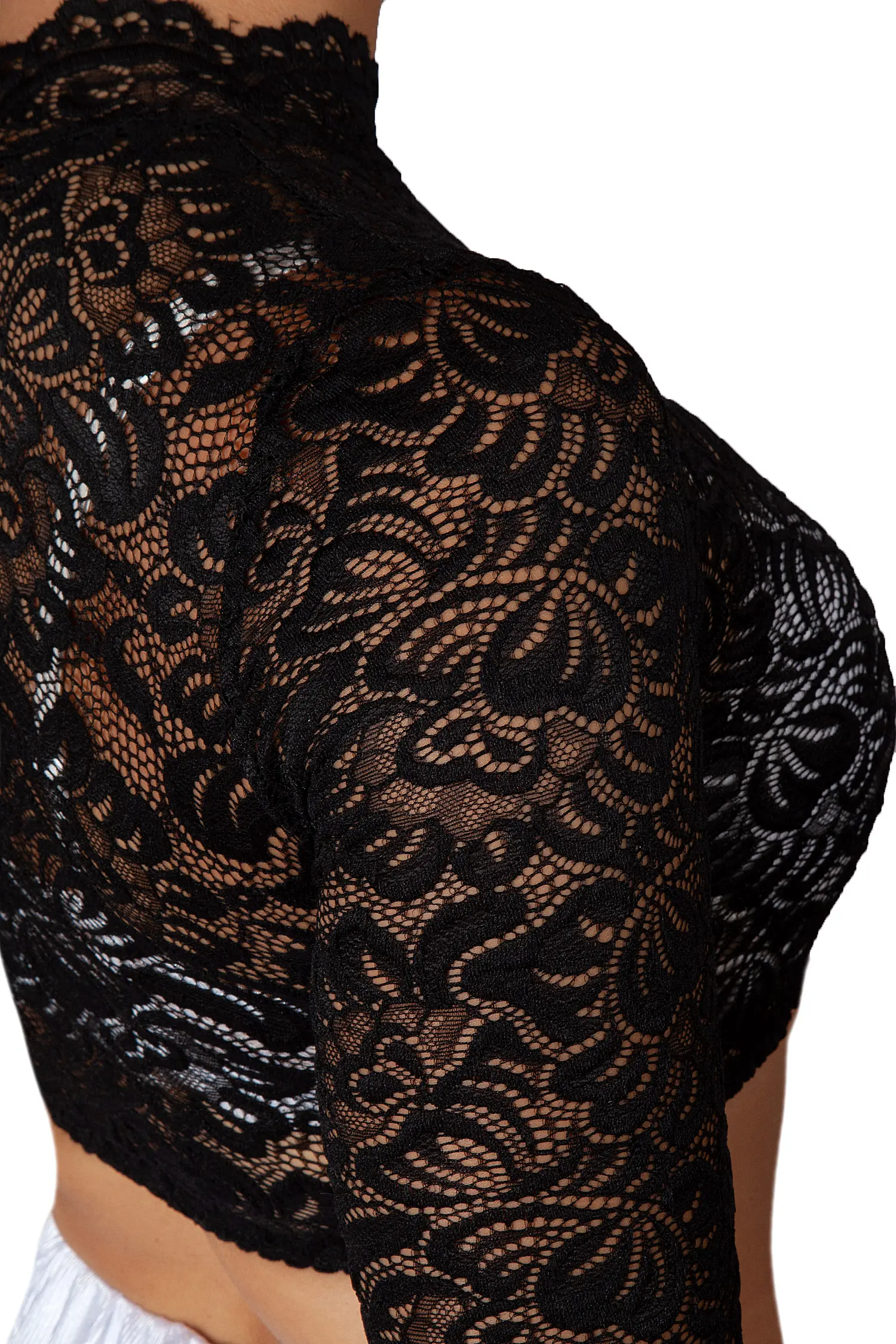 2573-0053-sw5-22-06g-0888 Dirndlbluse Hanna hochgeschlossen in schwarz - Detail Rücken