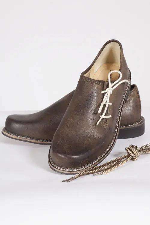 Herren Trachtenschuhe Jäger in dunkelbraun mit glatter Sohle vorn