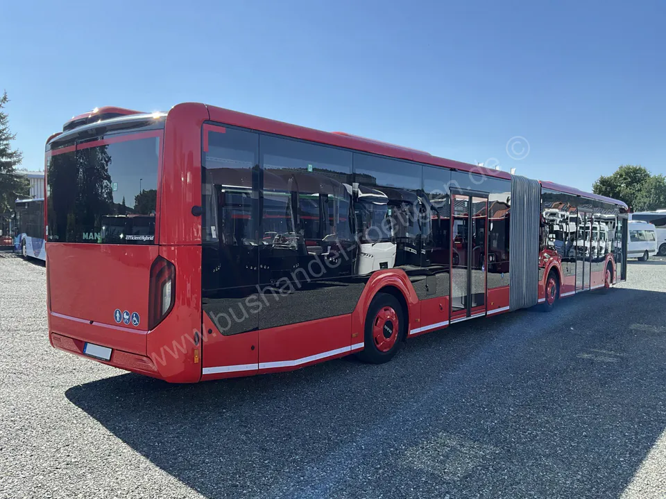 MAN A 18 2023 - Gelenkbus afbeelding 3 miniatuur