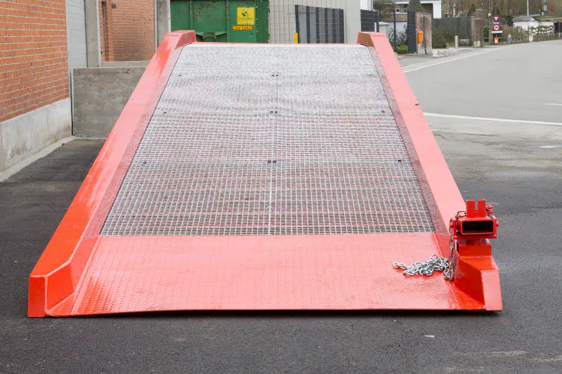 Thervan LB10 206 - Loading ramp image 2 thumbnail