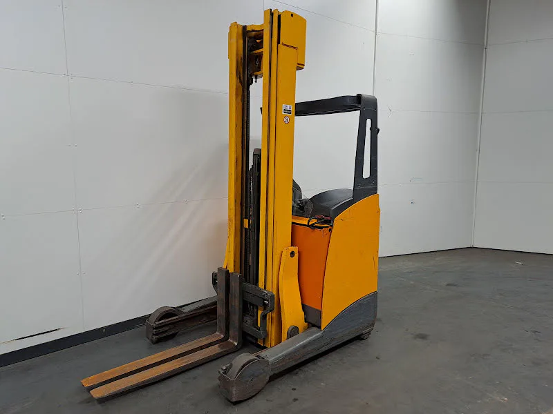 Jungheinrich ETV 114 2011 - Carrello retrattile immagine 1