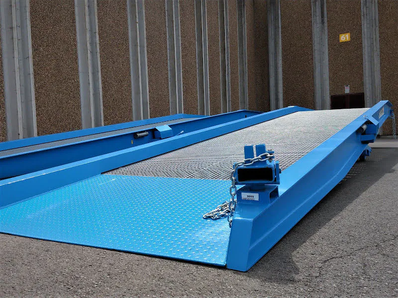 Thervan LB10 188 - Loading ramp image 1