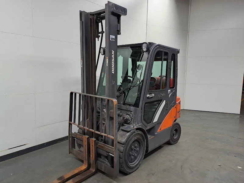 Doosan G25P-7 2018 - Carretilla elevadora GLP imagen 1