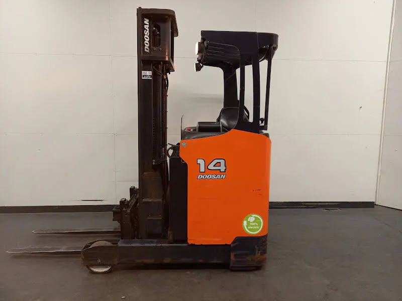Doosan BR14JW-7 PLUS 2018 - Chariot à mât rétractable image 1