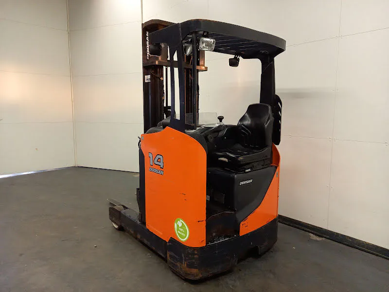 Doosan BR14JW-7 PLUS 2018 - Chariot à mât rétractable image 3 miniature