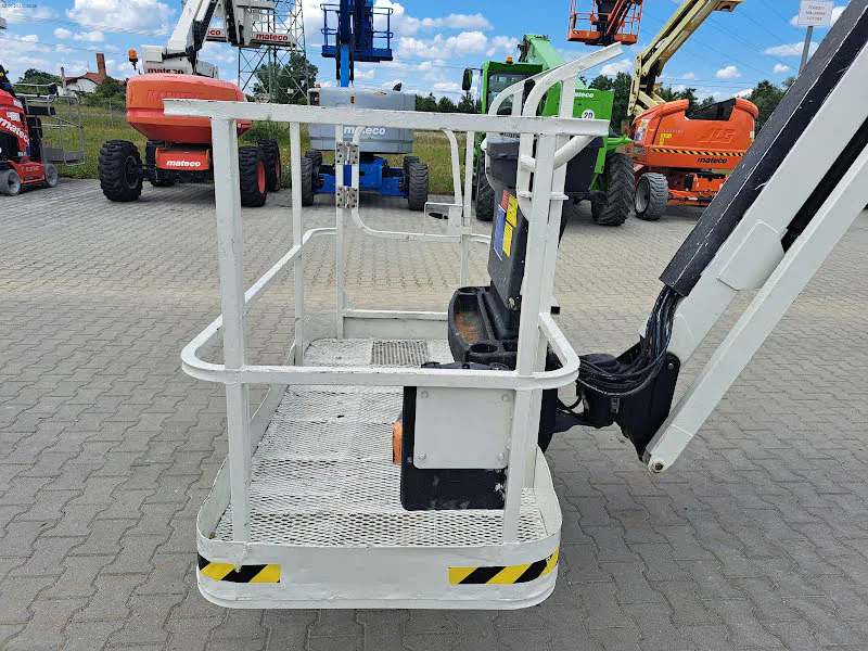 Jlg 800AJ 2014 - Podnośnik przegubowy zdjęcie 2 miniatura