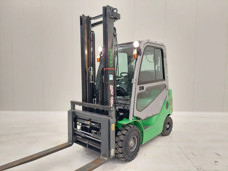 Cesab M318 2016 - Treibgasstapler Bild 1