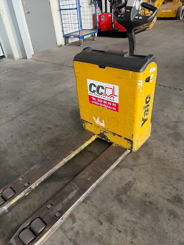 Yale MP20AC 2015 - Low-lift pallet truck image 3 thumbnail