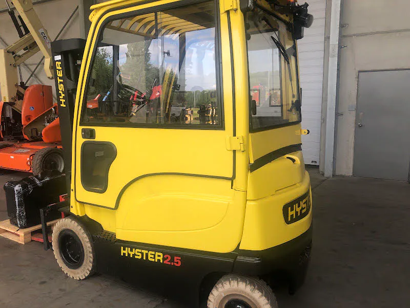 Hyster J2.5XN 2017 - Empilhador elétrico imagem 2 miniatura