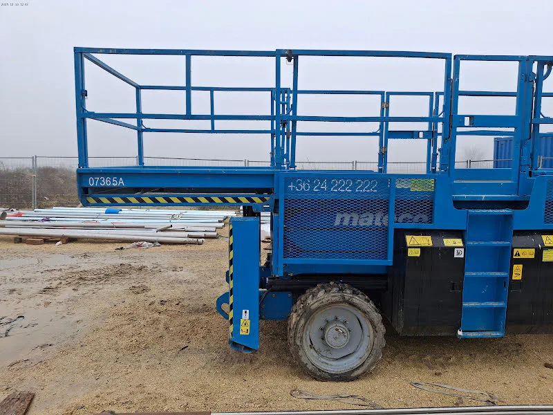 Genie GS-3390 RT 2015 - Piattaforma a forbice immagine 1