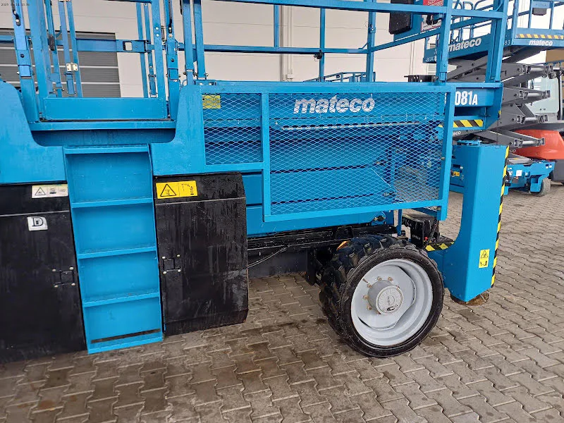 Genie GS-3390 RT 2015 - Podnośnik nożycowy zdjęcie 2 miniatura