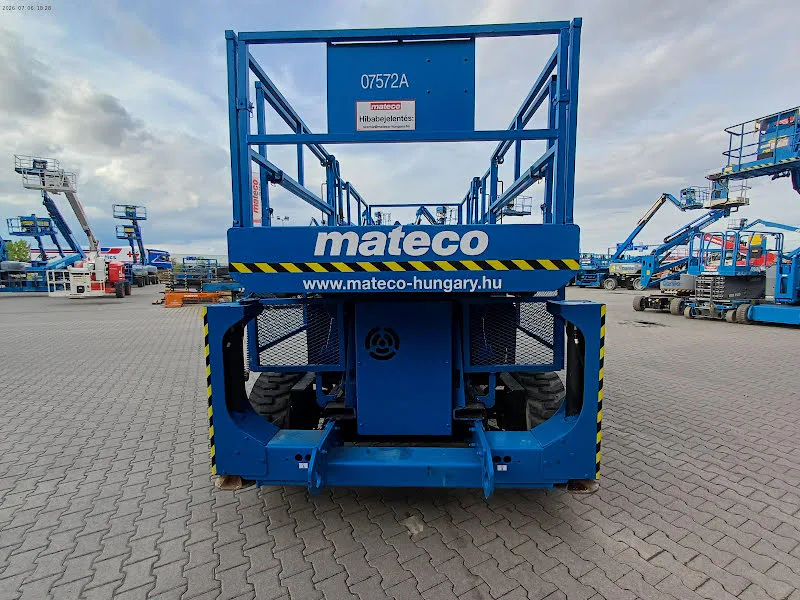 Genie GS-3390 RT 2015 - Schaarhoogwerker afbeelding 2 miniatuur