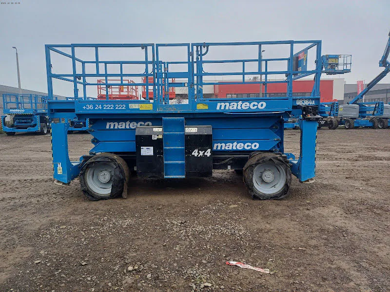 Genie GS-3390 RT 2015 - Piattaforma a forbice immagine 3 miniatura