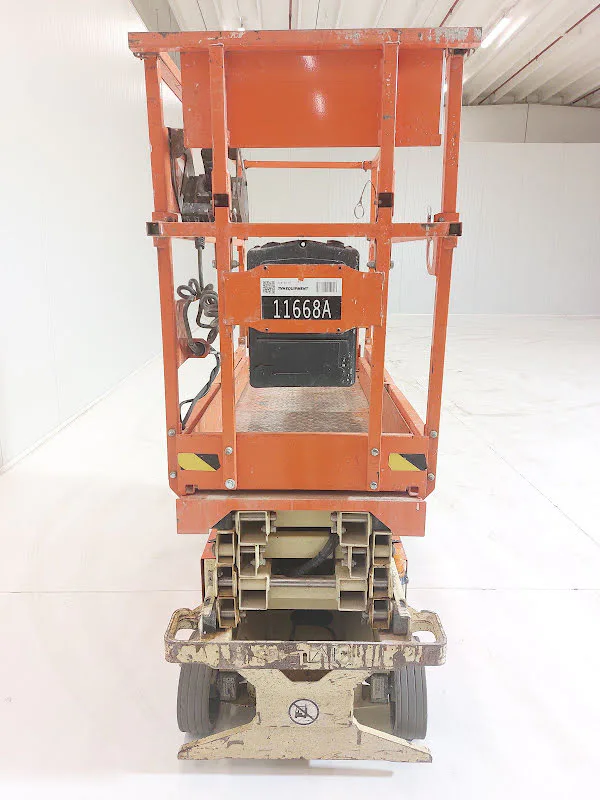 Jlg 6RS 2016 - Podnośnik nożycowy zdjęcie 3 miniatura