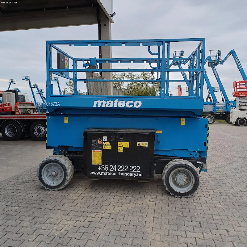 Genie GS-4069 DC 2015 - Piattaforma a forbice immagine 1