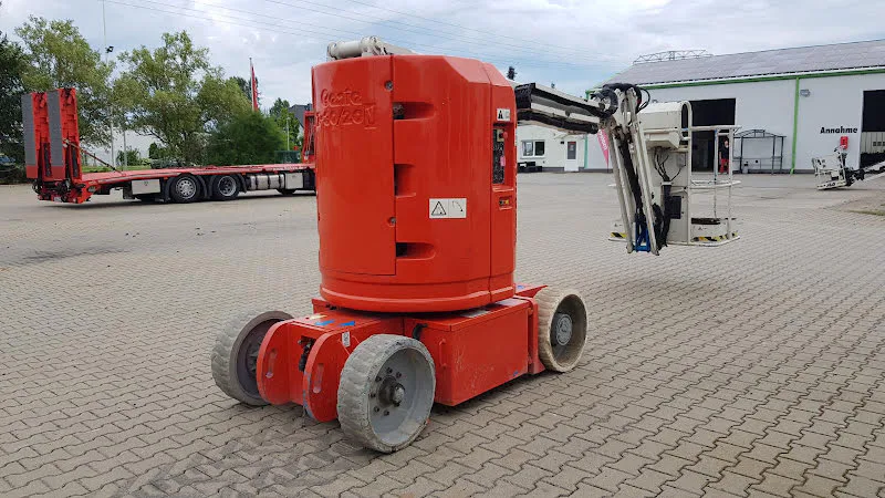 Genie Z-30/20N RJ 2012 - Articulated boom lift image 2 thumbnail