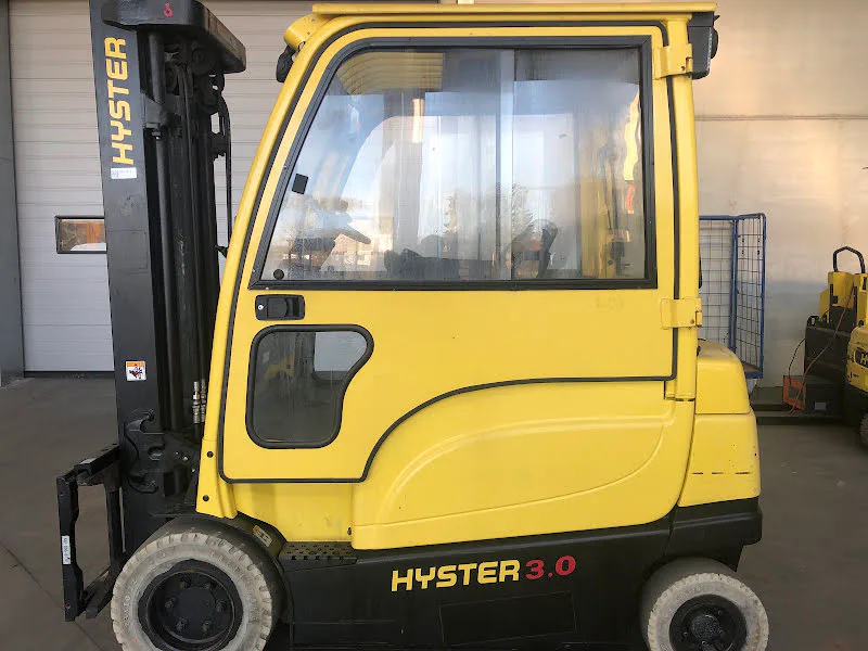 Hyster J3.0XN 2018 - Empilhador elétrico imagem 3 miniatura