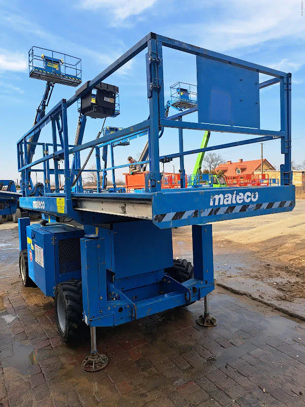 Genie GS-3369 RT 2014 - Piattaforma a forbice immagine 1