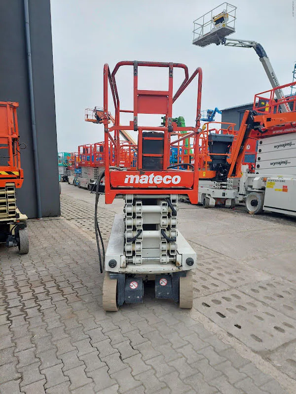 Imer IT 10090 2014 - Scissor lift image 3 thumbnail