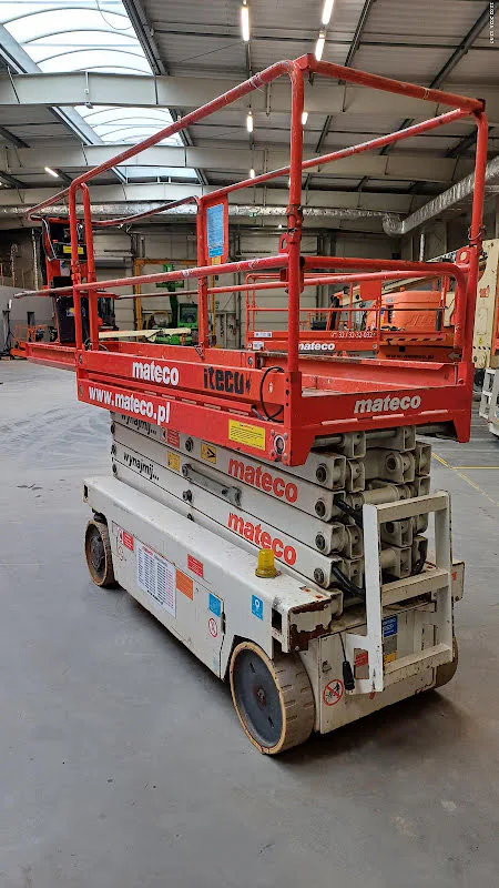 Imer IT 10090 2014 - Scissor lift image 1