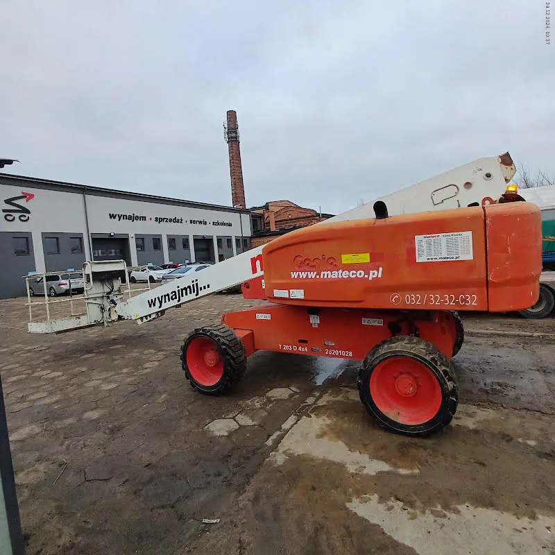 Genie S-60 HC 2014 - Telescopic boom lift image 1