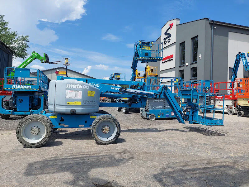 Genie Z-45/25J RT 2013 - Gelenkarbeitsbühne Bild 1