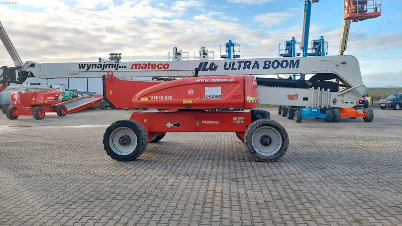 Jlg 1250AJP 2014 - Plataforma articulada imagen 1