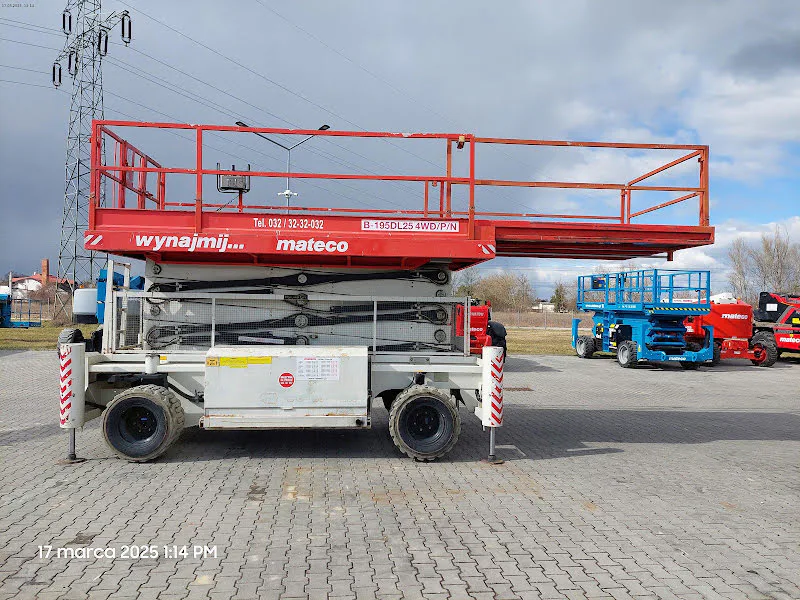 Holland Lift B-195DL25 4WD/P/N 2014 - Nůžková plošina obrázek 1