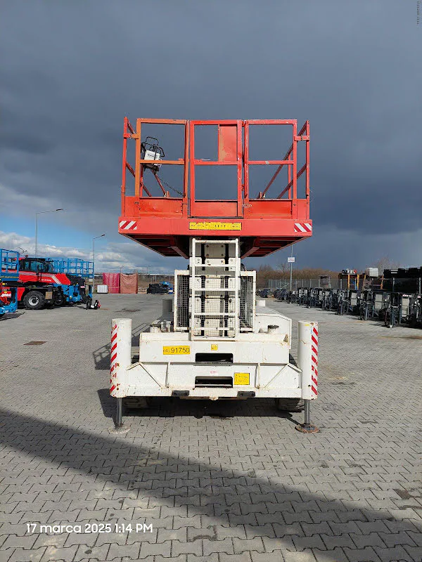 Holland Lift B-195DL25 4WD/P/N 2014 - Nůžková plošina obrázek 3 náhled