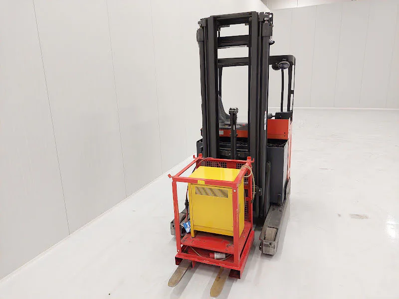 Lafis 200 DTFVRG 630 LUMS 2013 - Reach Truck image 3 thumbnail