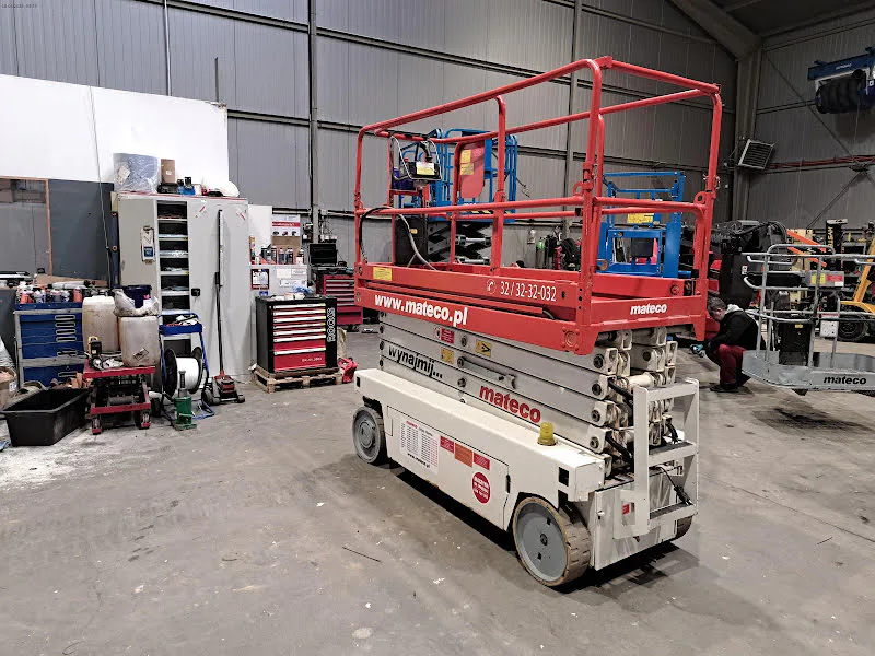 Imer IT 10090 2014 - Scissor lift image 3 thumbnail