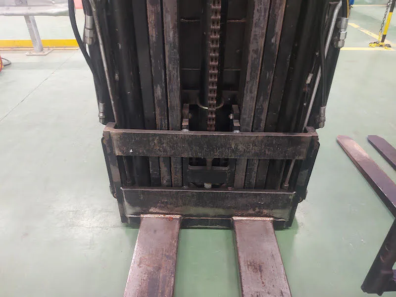 Caterpillar NSR12N 2013 - Stoccatore semovente immagine 3 miniatura